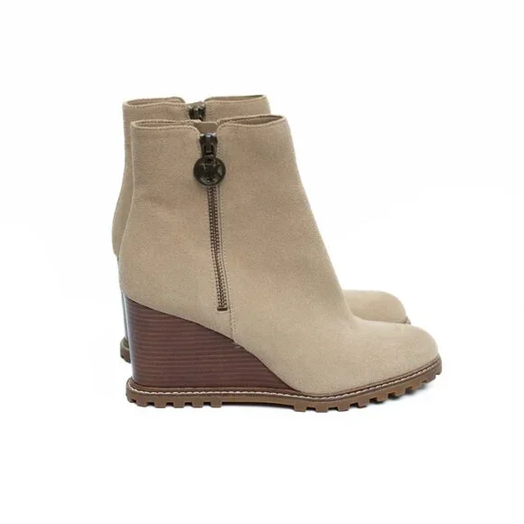 MICHAEL MICHAEL KORS Womens 7 M Beige Evelyn Round Toe Wedge Leather Booties - Picture 4 of 15